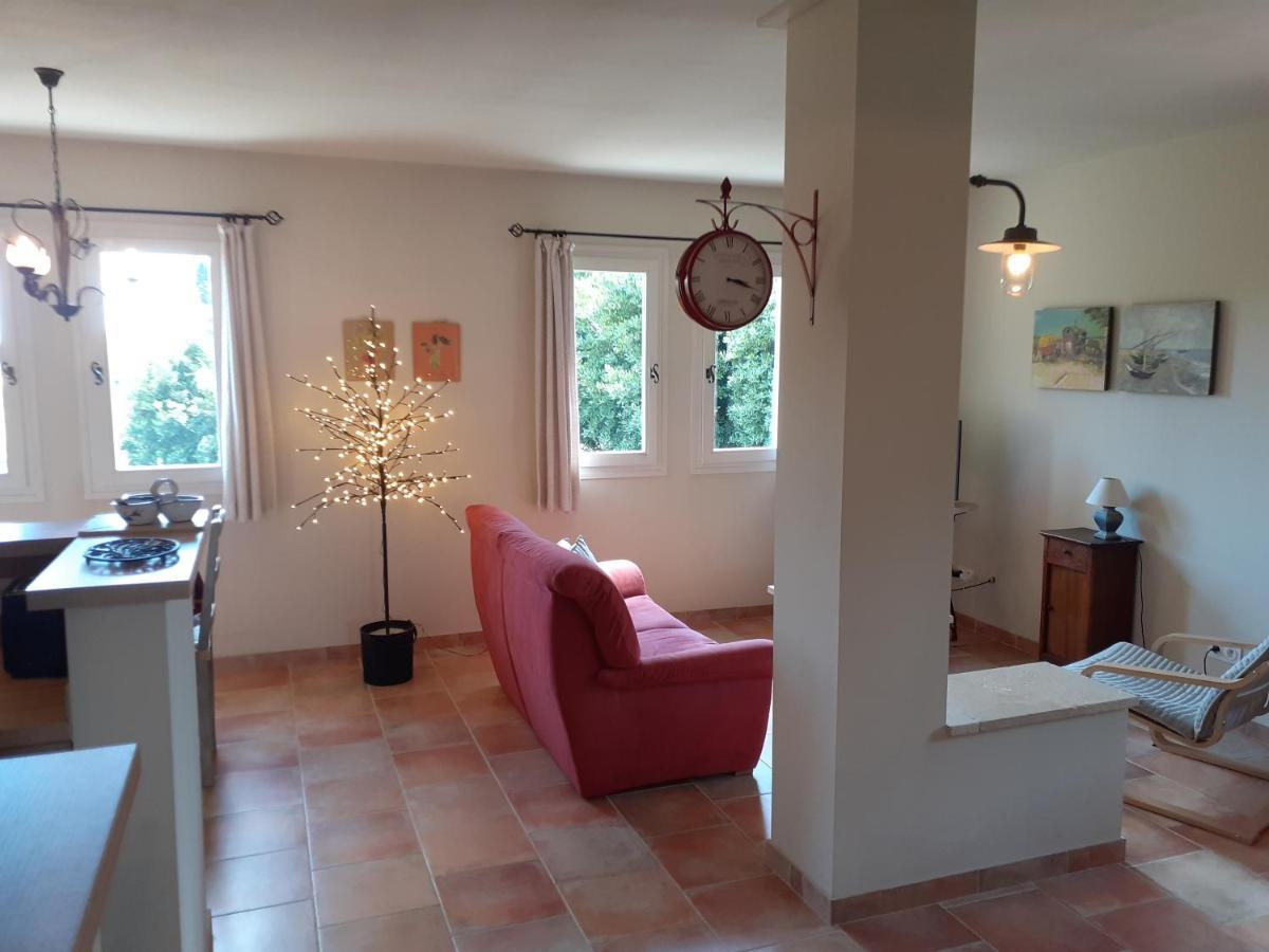 Location Vacances Gillardin Maussane les Alpilles Bagian luar foto