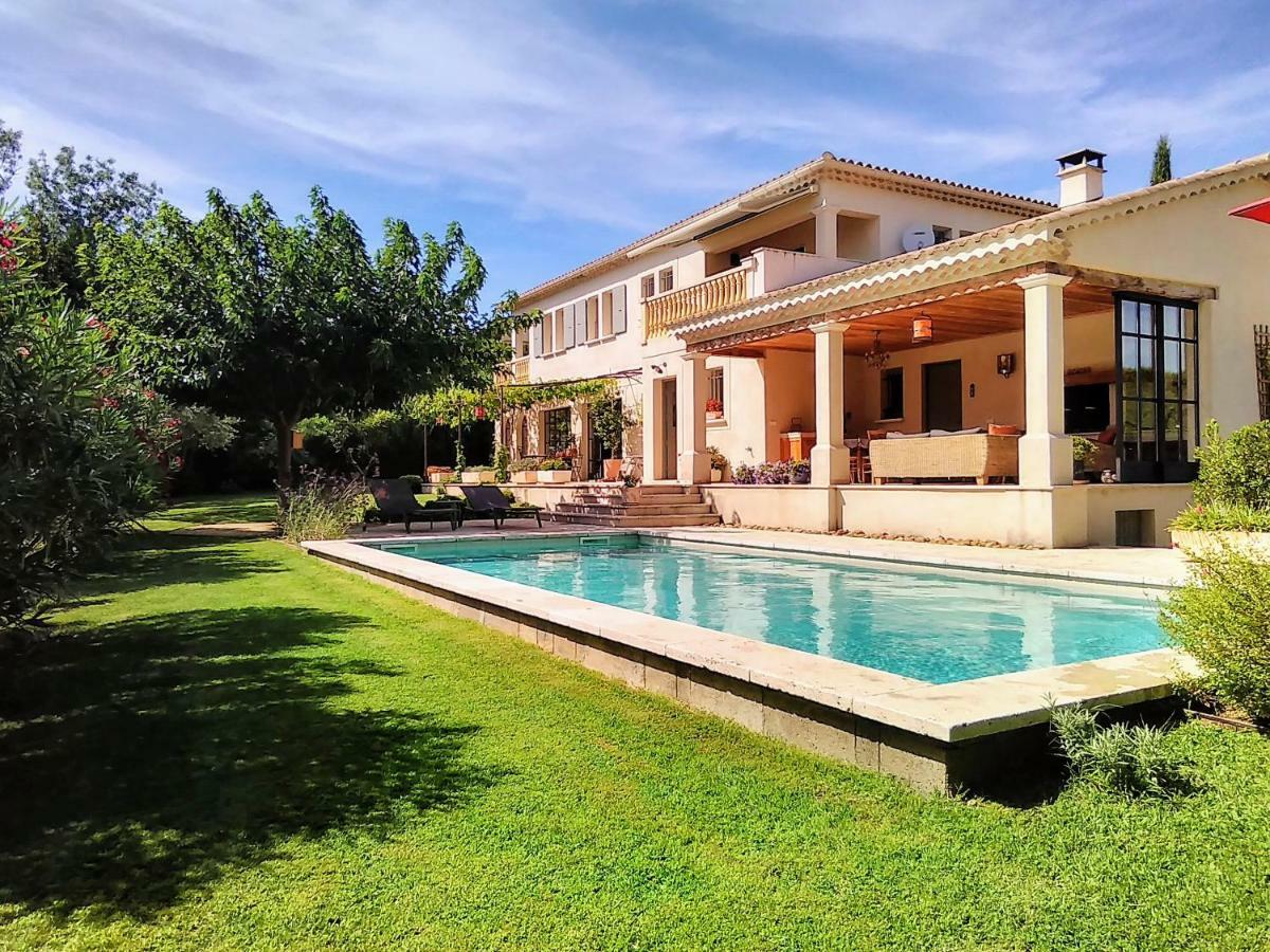 Location Vacances Gillardin Maussane les Alpilles Bagian luar foto